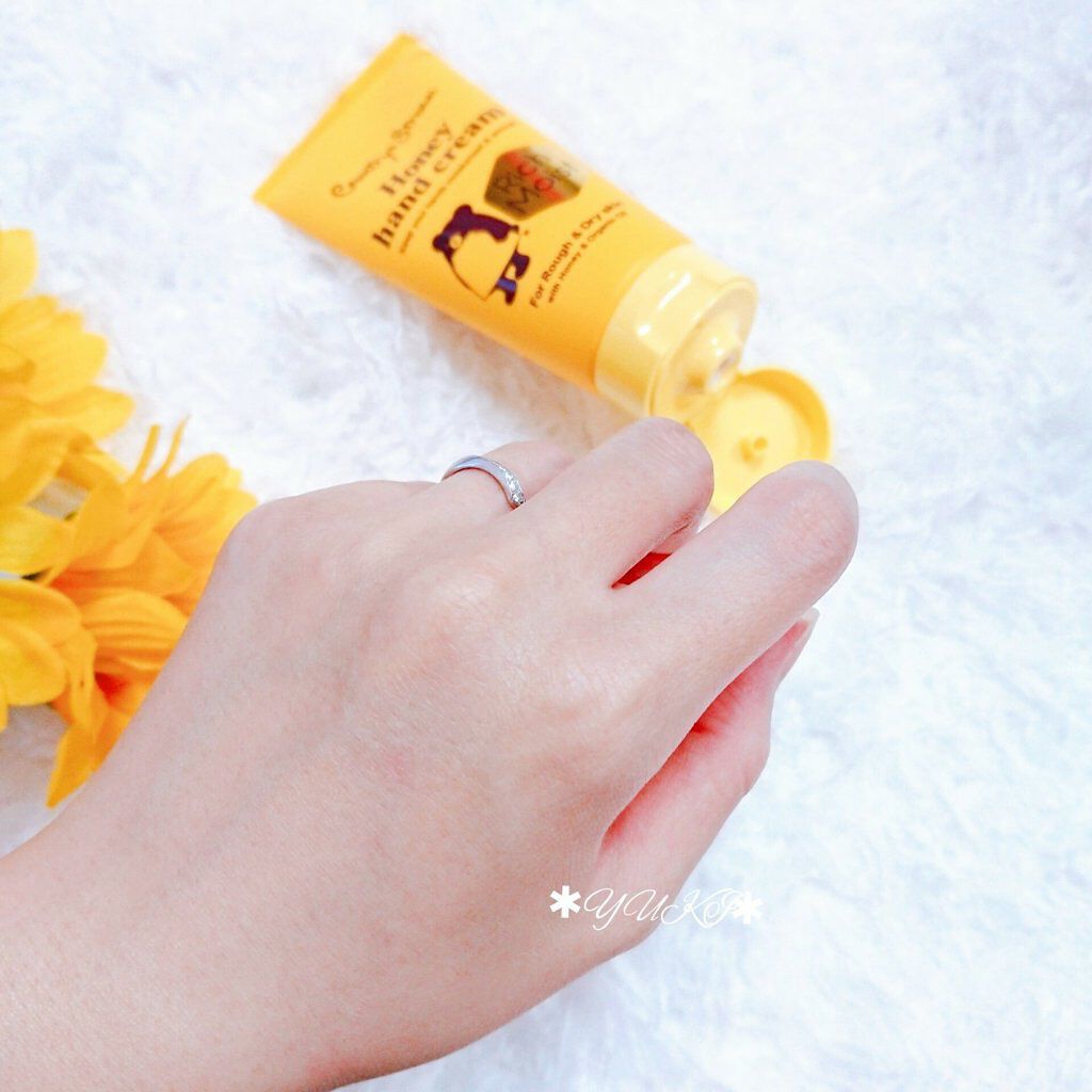 ナチュラルハンドクリーム RM/カントリー&ストリーム/ハンドクリームを使ったクチコミ(5枚目)