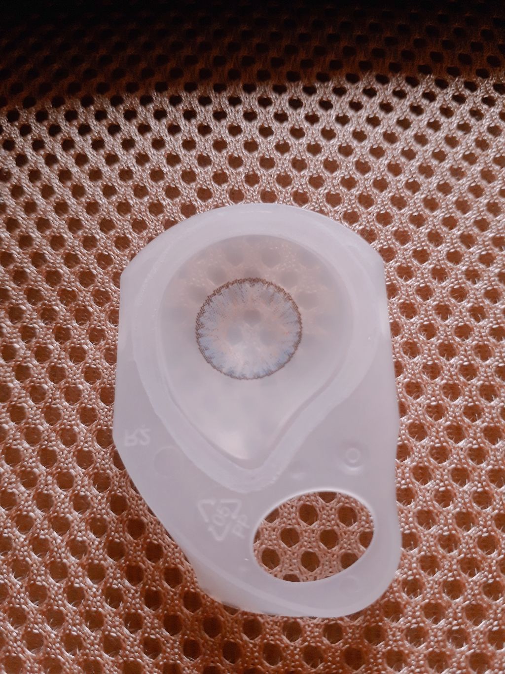 フレッシュルックデイリーズ/アルコン/カラーコンタクトレンズを使ったクチコミ（2枚目）