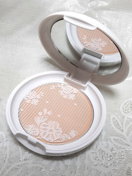 プレシャスミネラル パフューム サンBBパクト/ETUDE/プレストパウダーを使ったクチコミ(2枚目)