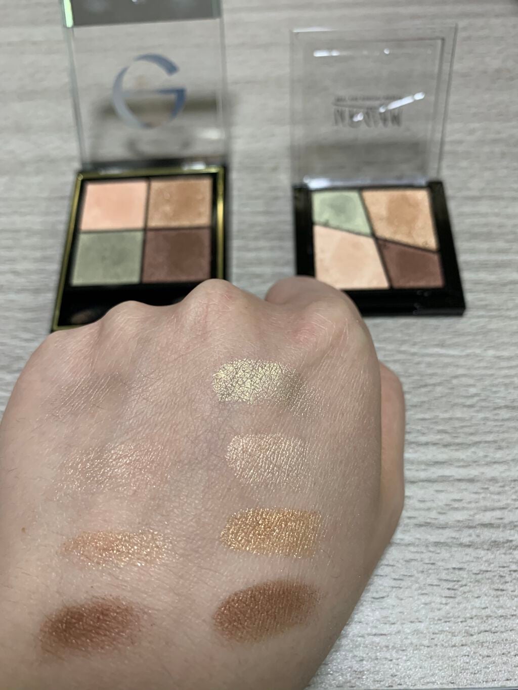 名 on LIPS 「右:URGLAMベルベット アイカラーパレット 08ピスタチオ..」(3枚目)