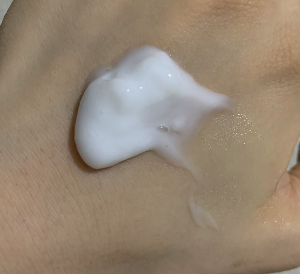 CCミルク/エッセンシャル/ヘアミルクを使ったクチコミ（2枚目）