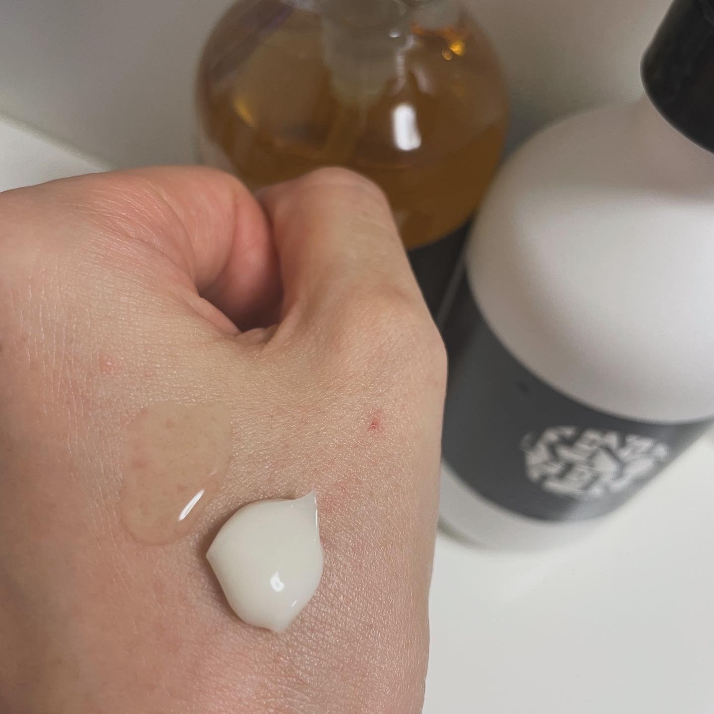 リノヴィール　エッセンスミスト/リノヴィール/アウトバストリートメントを使ったクチコミ（2枚目）