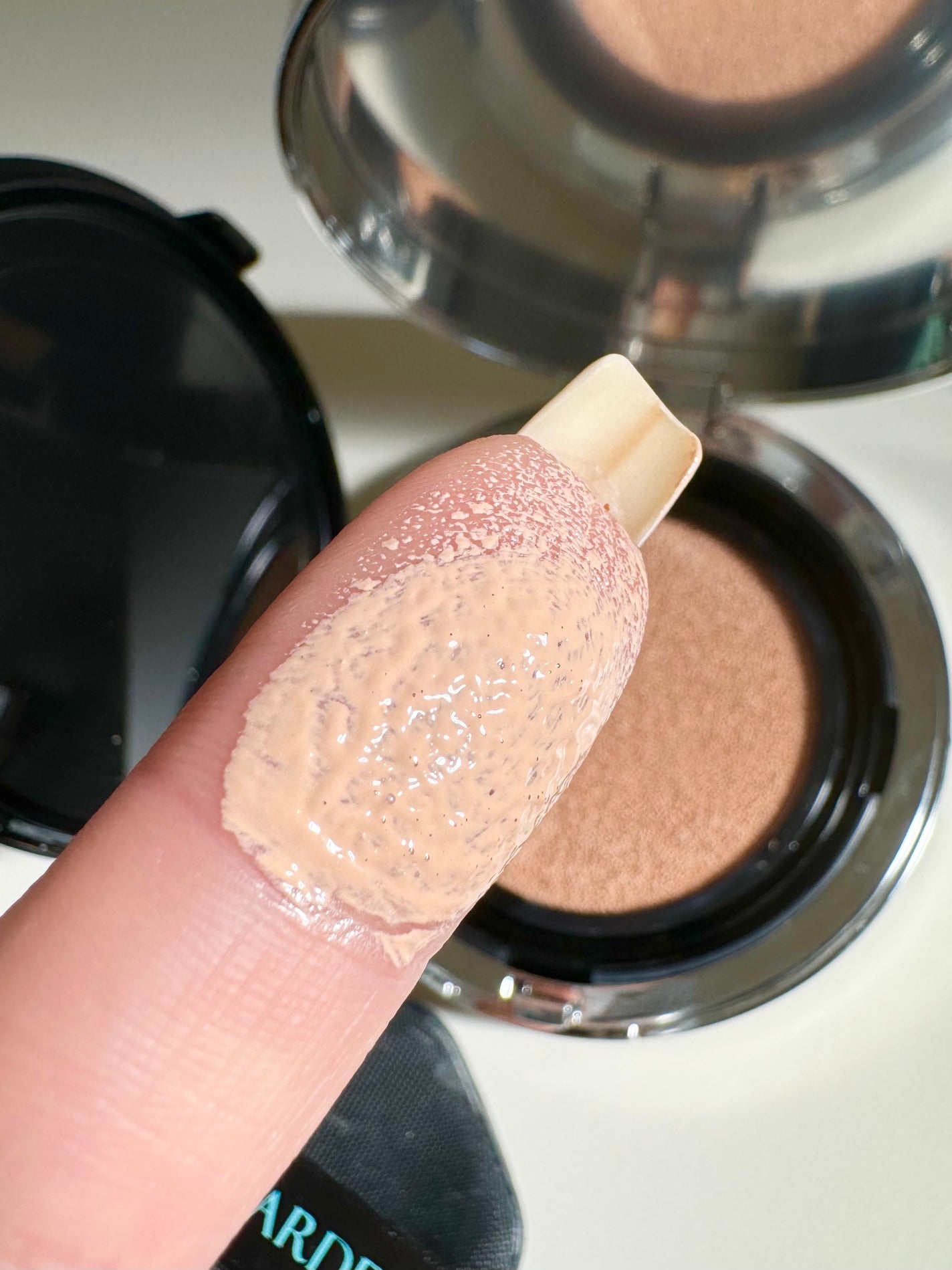 瞬間クッションファンデーション/CHARDE/クッションファンデーションを使ったクチコミ(4枚目)