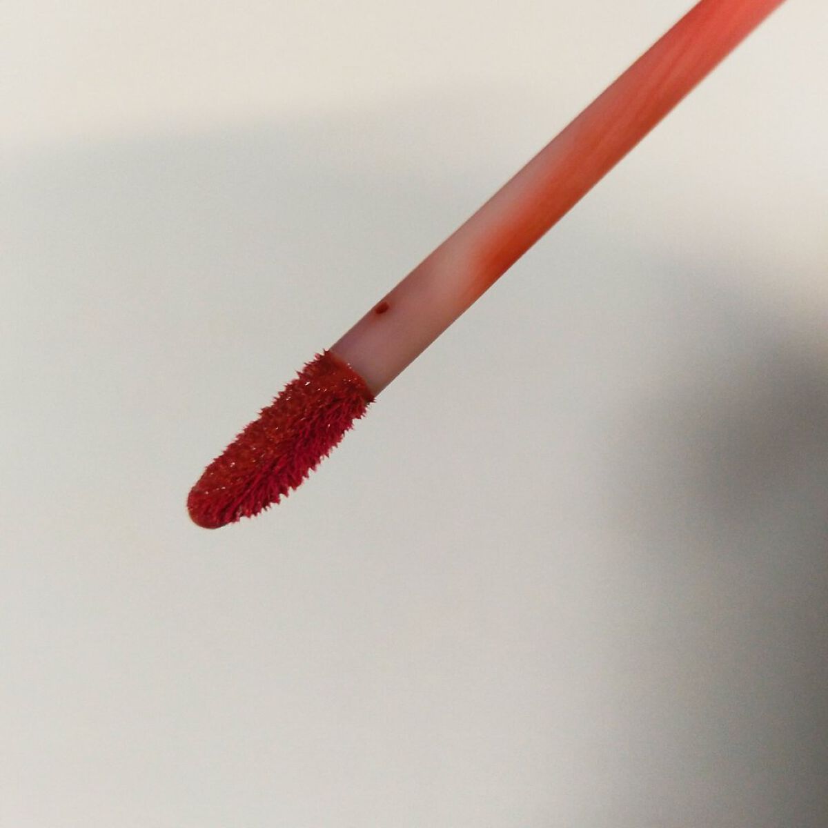 ZEESEA 「0」重力　軽いリキッド #ルージュ RIPE CHERRY/ZEESEA/リップグロスを使ったクチコミ（3枚目）