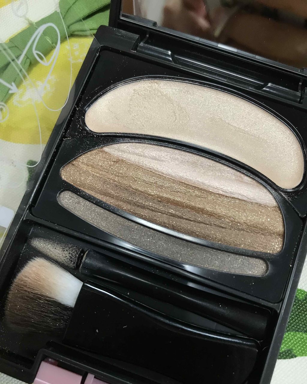 ブラシひと塗りシャドウ/オーブ/アイシャドウパレットを使ったクチコミ(1枚目)
