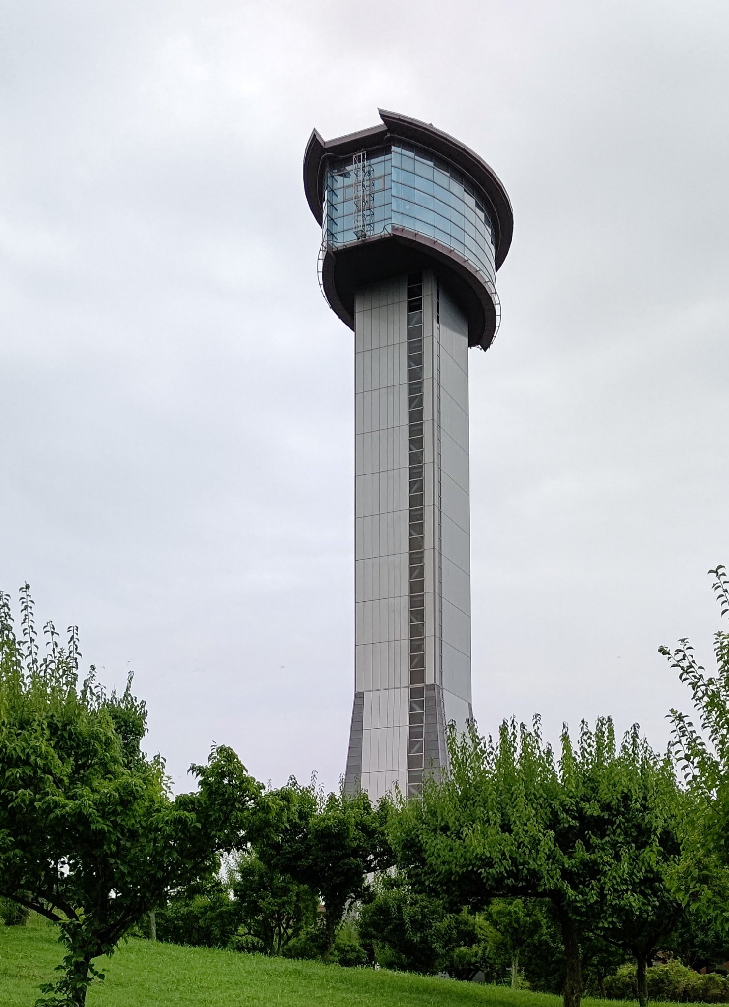 おやすみ美脚ロング/SLIMWALK/着圧ソックス・レギンスを使ったクチコミ（2枚目）