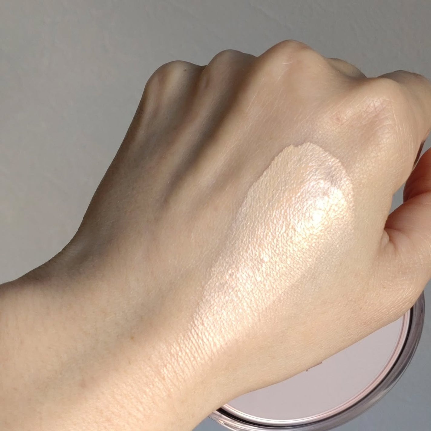 デイジードール グロウ ソフト クッション/DAISY DOLL by MARY QUANT/クッションファンデーションを使ったクチコミ(3枚目)