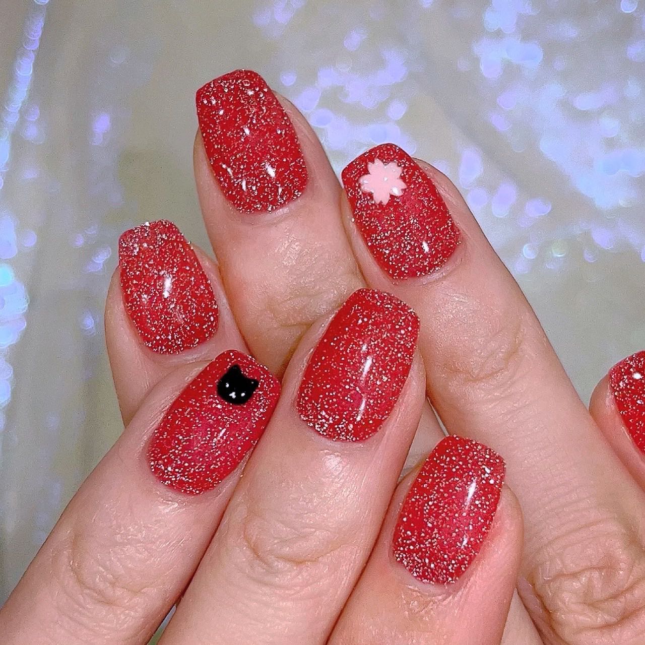 なかやまちえこ on LIPS 「Flashglitter!⠀⠀#youtubeライブのアーカイ..」(1枚目)