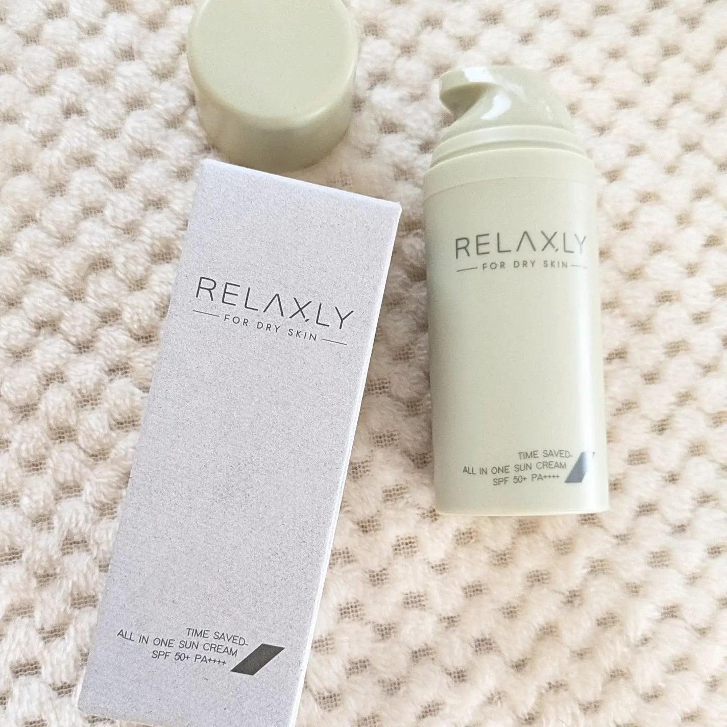 **Smiley** on LIPS 「𖤣𖥧𖥣𖡡𖥧𖤣𖤣𖥧𖥣𖡡𖥧𖤣𖤣𖥧𖥣𖡡𖥧𖤣𖤣𖥧𖥣𖡡𖥧𖤣𖤣𖥧𖥣𖡡𖥧𖤣𖤣..」(4枚目)