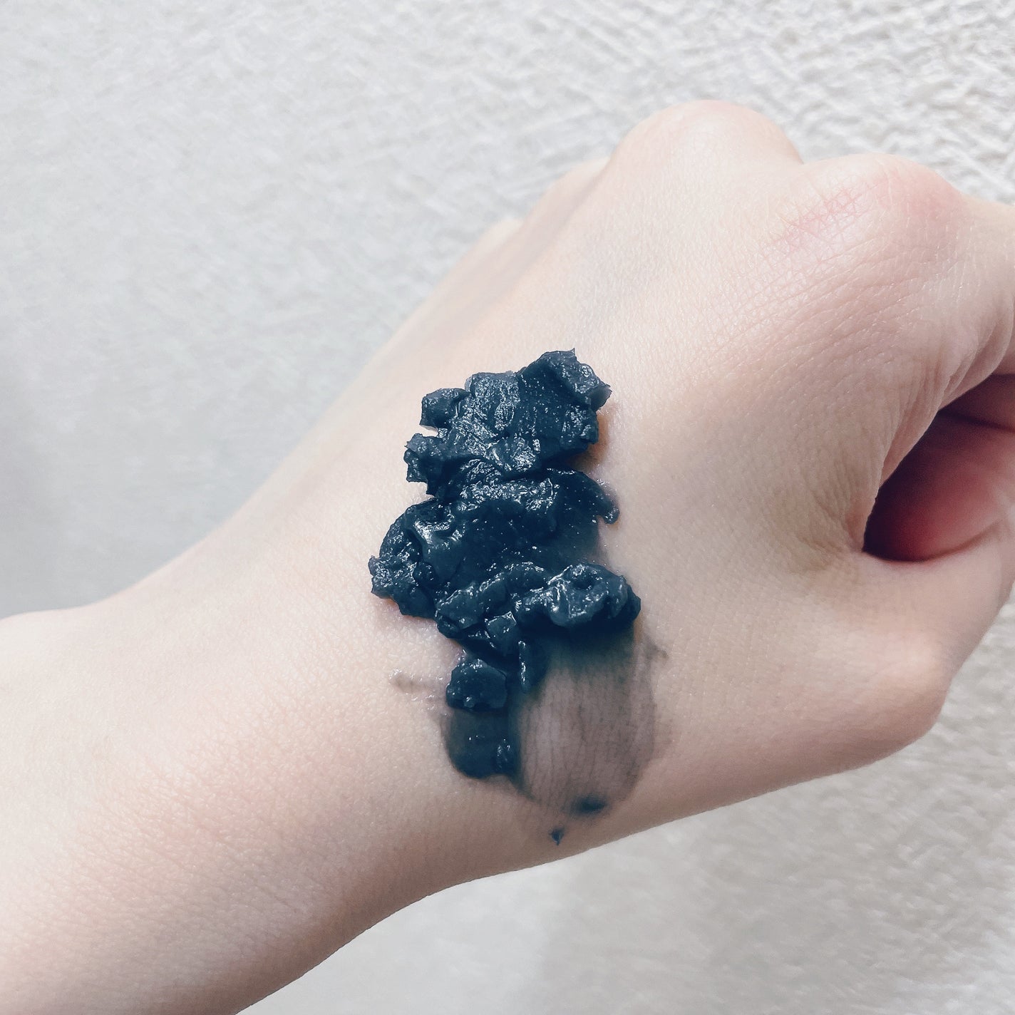 パーフェクトワンフォーカス スムースクレンジングバーム ディープブラック/PERFECT ONE FOCUS/クレンジングバームを使ったクチコミ(2枚目)