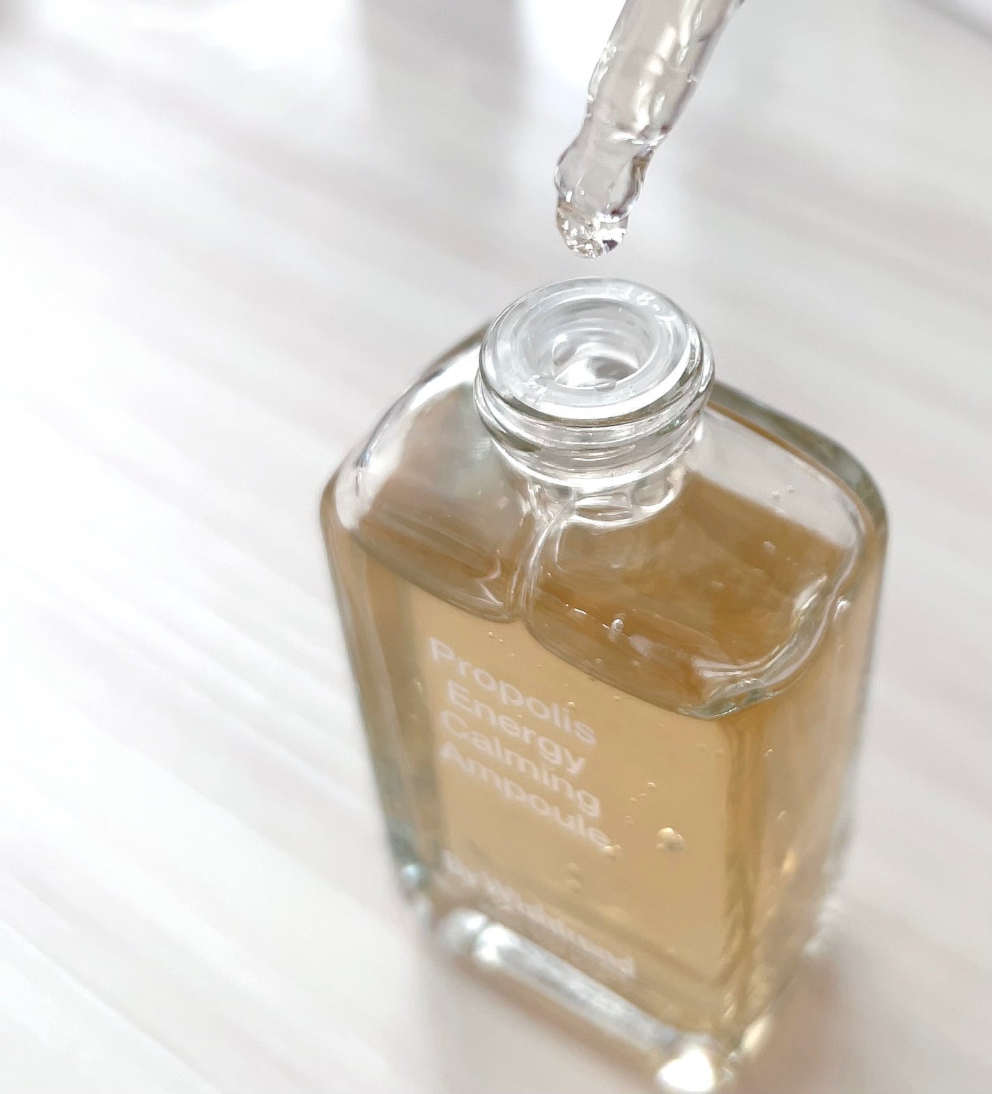 プロポリスエナジーカーミングアンプル/By Wishtrend/美容液を使ったクチコミ(2枚目)