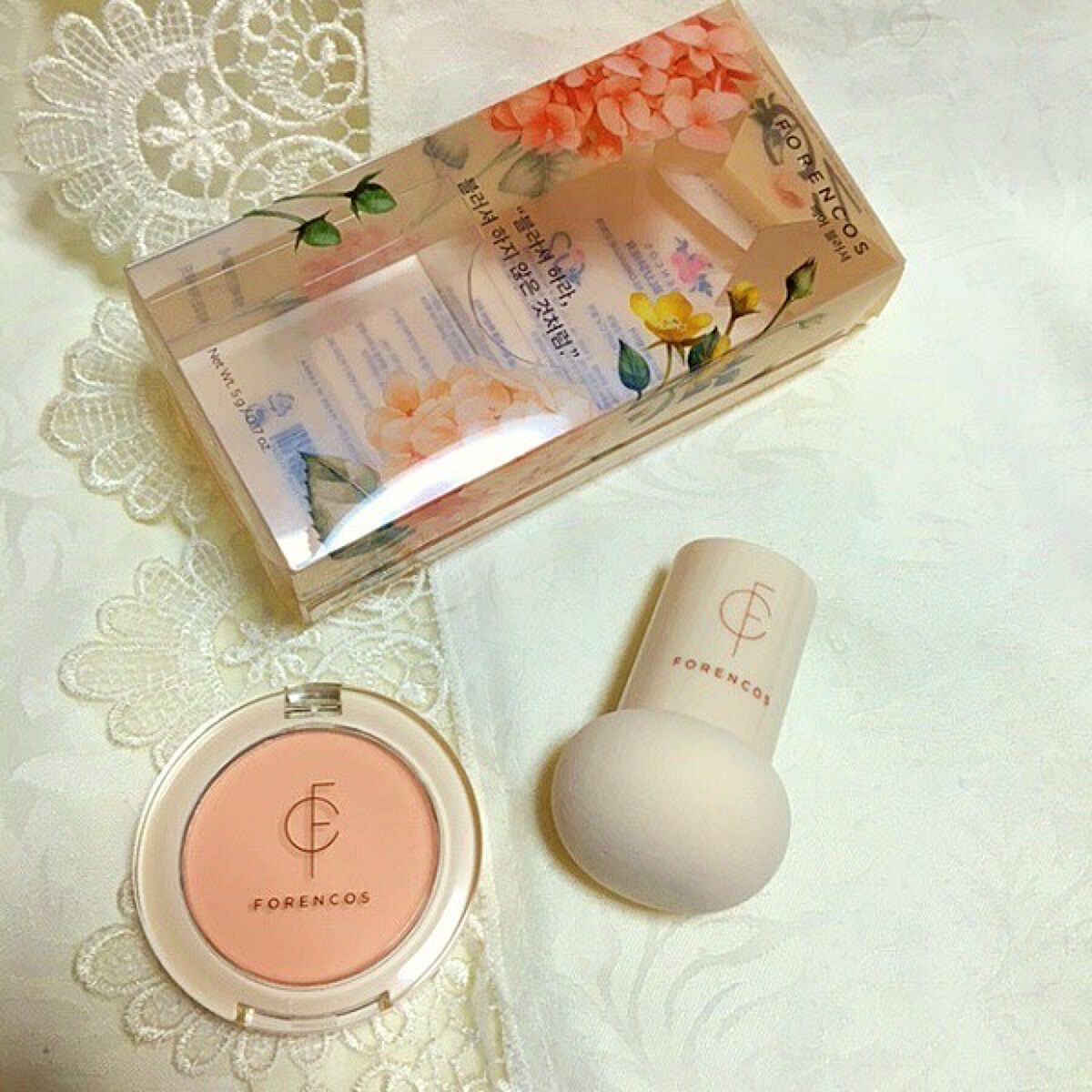 ベアブラッシャー パフ付き 02 オランジェ/フォレンコス/パウダーチークを使ったクチコミ（1枚目）