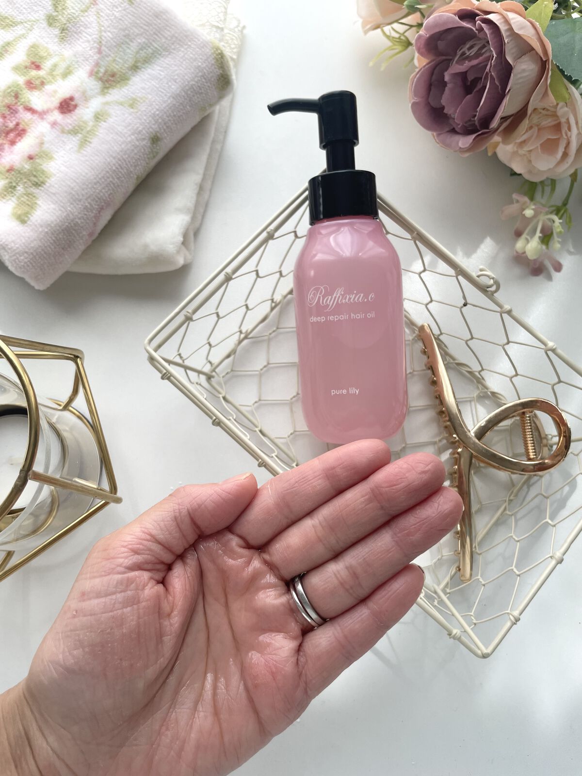 ディープリペア ヘアオイル ピュアリリー/Raffixia.c/ヘアオイルを使ったクチコミ（3枚目）