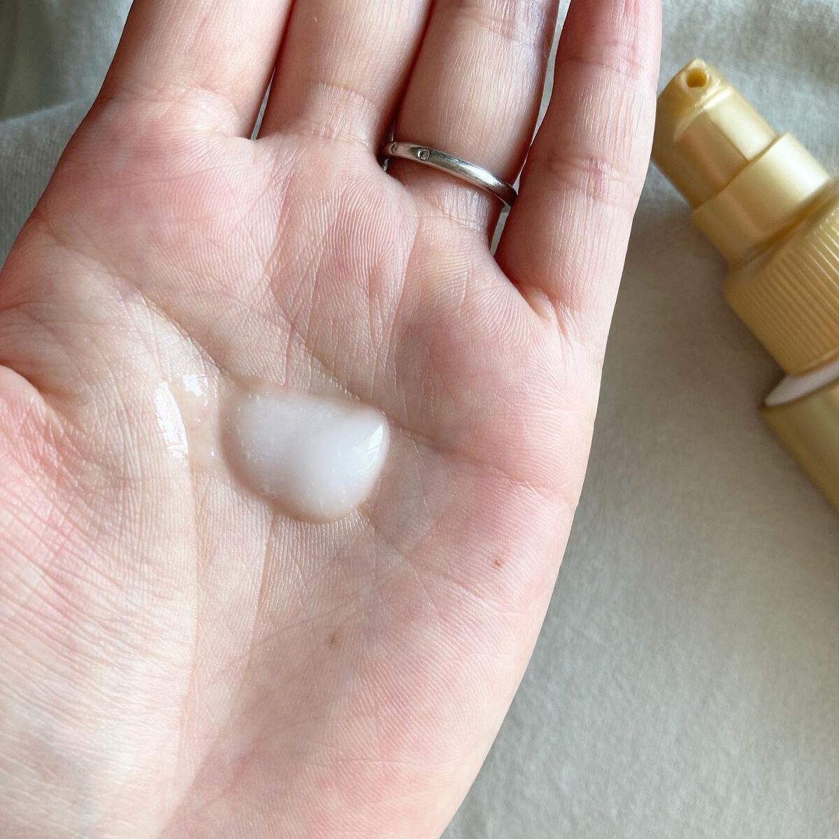 モイストスムースケア インテンシブ ヴィタミルク 洗い流さないトリートメント /パンテーン/ヘアミルクを使ったクチコミ（2枚目）