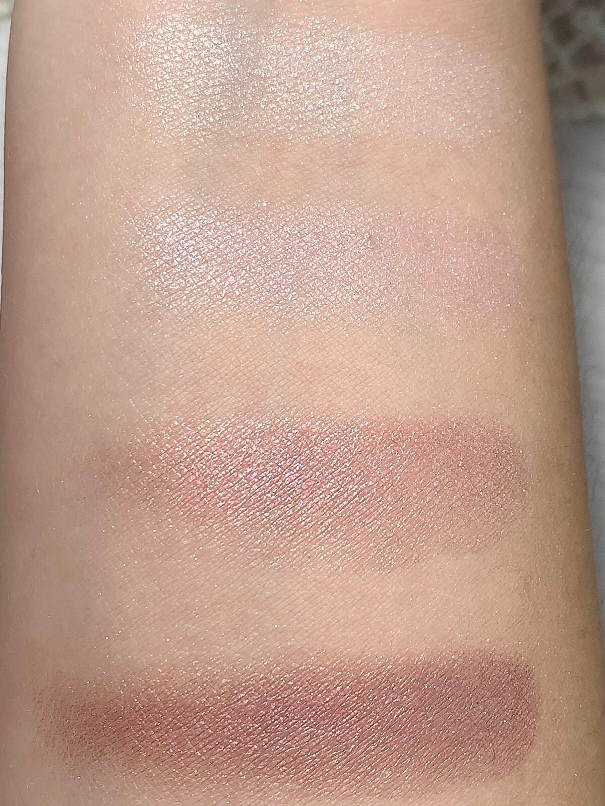 シルキースフレアイズ/キャンメイク/アイシャドウパレットを使ったクチコミ(2枚目)