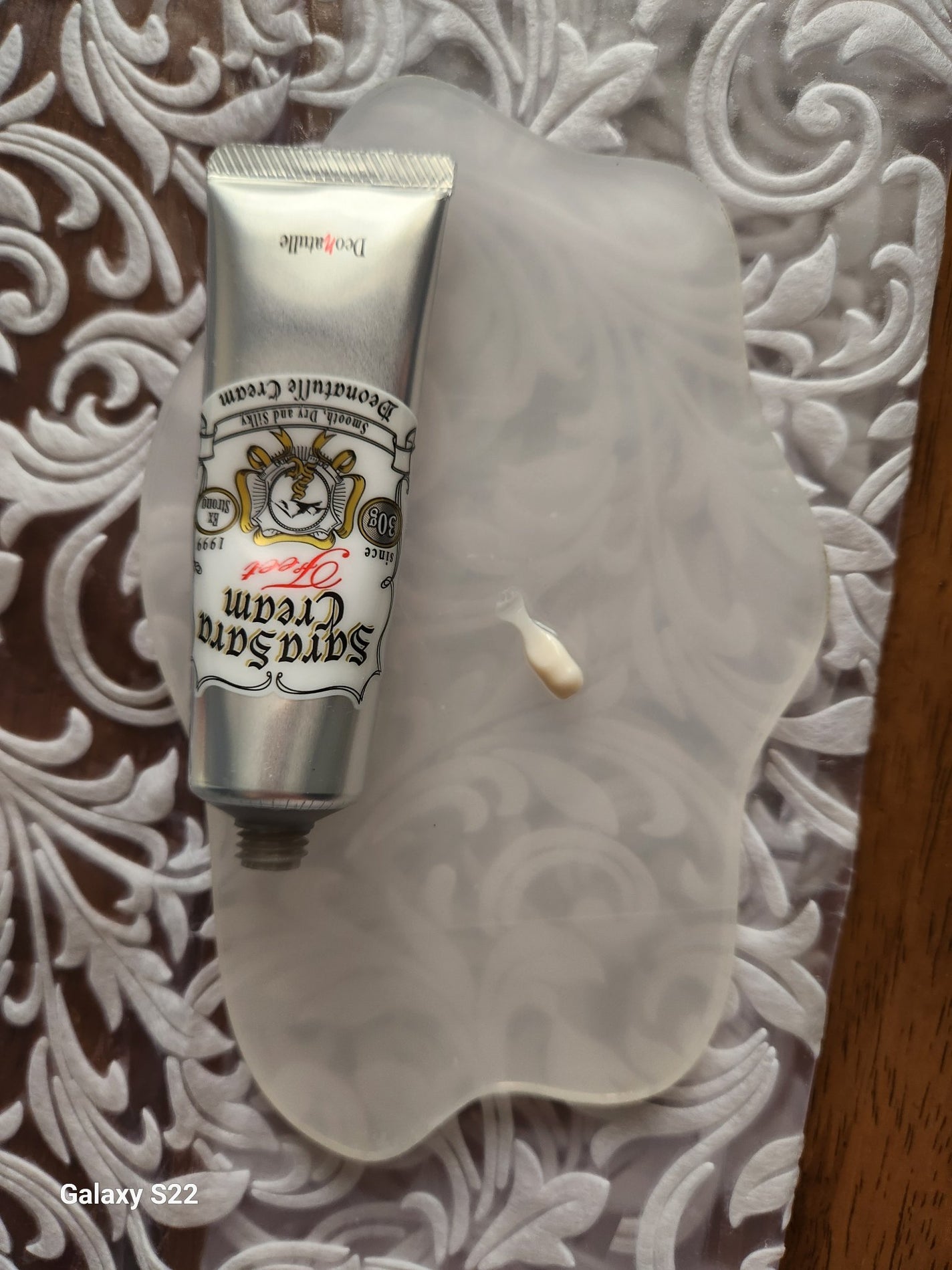 明日香 on LIPS 「#ゆらぎ肌のスキンケア#LIPSモニタープレゼント#デオナチュ..」(2枚目)