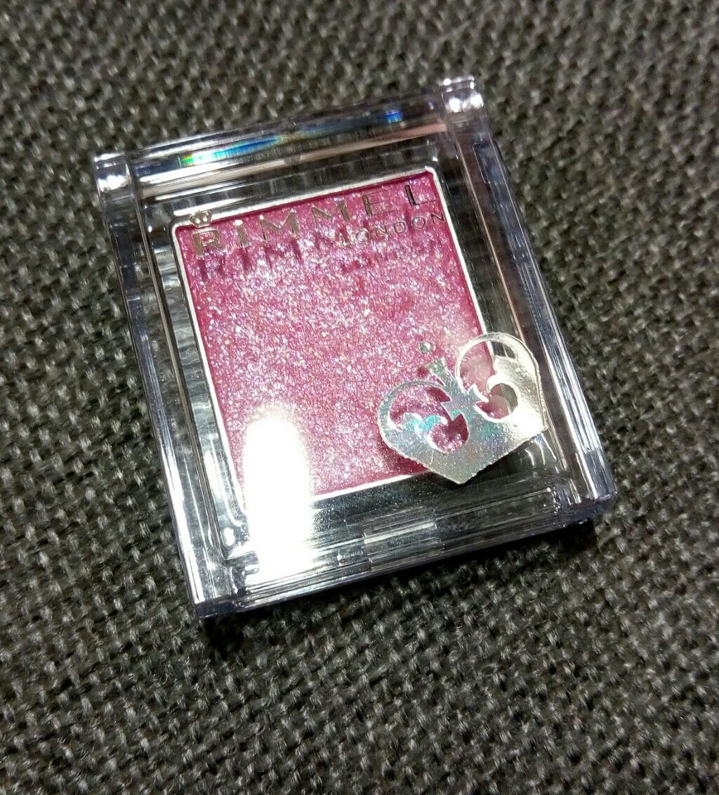 プリズム パウダーアイカラー/リンメル ロンドン/単色アイシャドウを使ったクチコミ(1枚目)