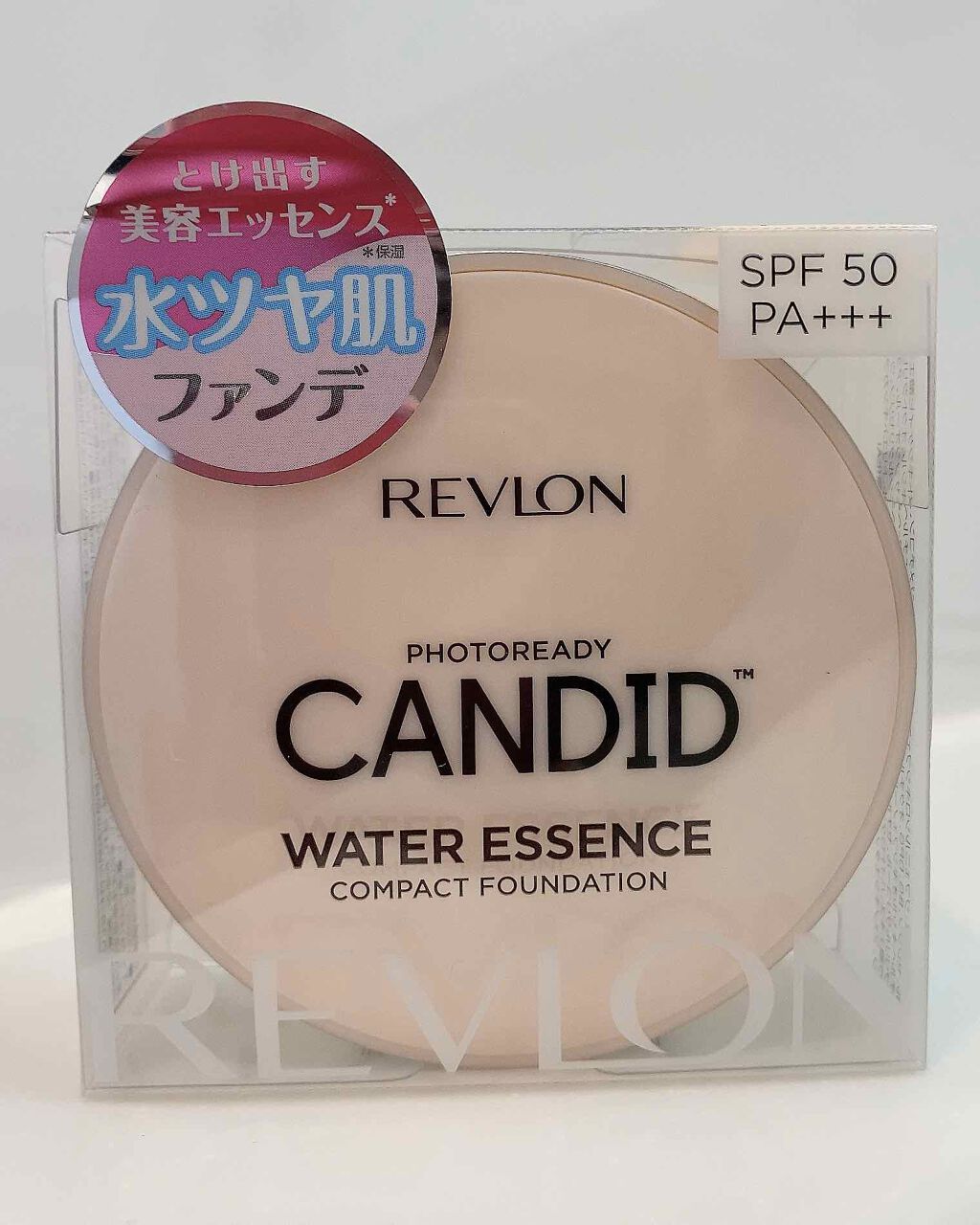 フォトレディ キャンディッド ウォーター エッセンス コンパクト ファンデーション/REVLON/クリーム・エマルジョンファンデーションを使ったクチコミ(1枚目)