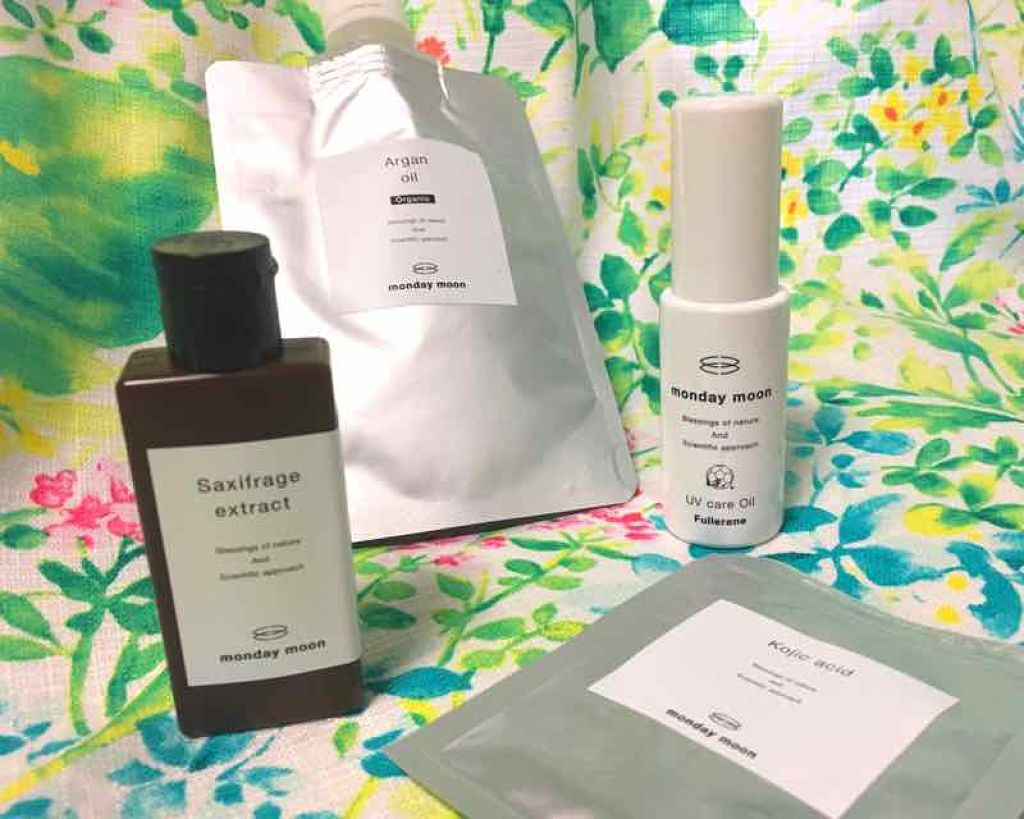 マンデイムーン アルガンオイル・ワイルドのクチコミ「☆オーガニックアルガンオイル未精製
☆フラーレンuvケアオイル
☆ユキノシタエキス
☆コウジ酸.....」（1枚目）