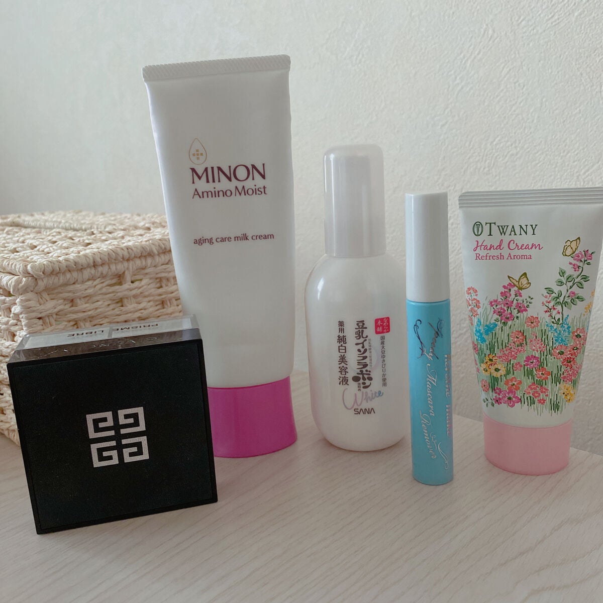 プリズム・リーブル/GIVENCHY/ルースパウダーを使ったクチコミ(1枚目)