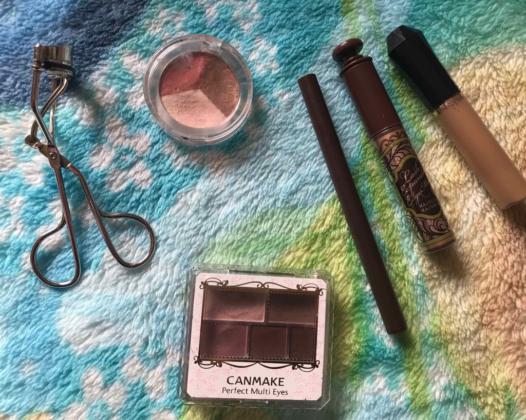 MC3色アイシャドウ/MAGIC CLOSET/アイシャドウパレットを使ったクチコミ（2枚目）