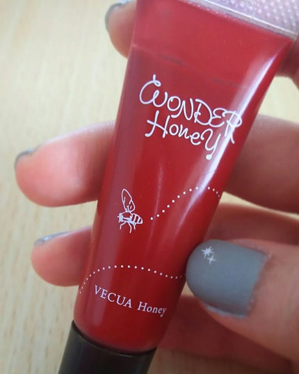 ワンダーハニー 彩り果実のリップネクター/VECUA Honey/リップグロスを使ったクチコミ(1枚目)