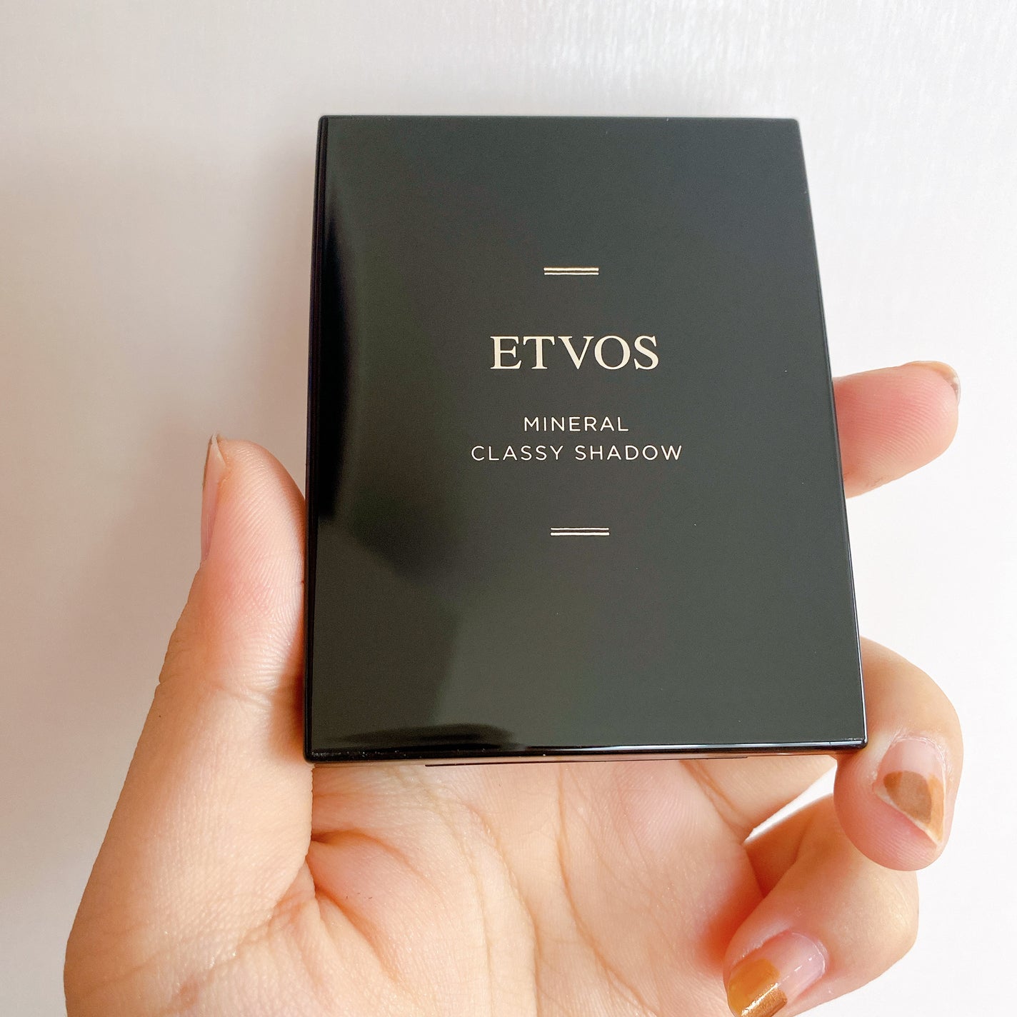 ミネラルクラッシィシャドー/エトヴォス/アイシャドウパレットを使ったクチコミ(2枚目)