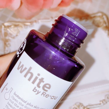 botanical plus  white by Re'au 薬用ホワイトニング トーニングローションのクチコミ「ボタニカルプラス　肌活美白

white by Re'au 薬用ホワイトニング トーニングロー.....」（2枚目）