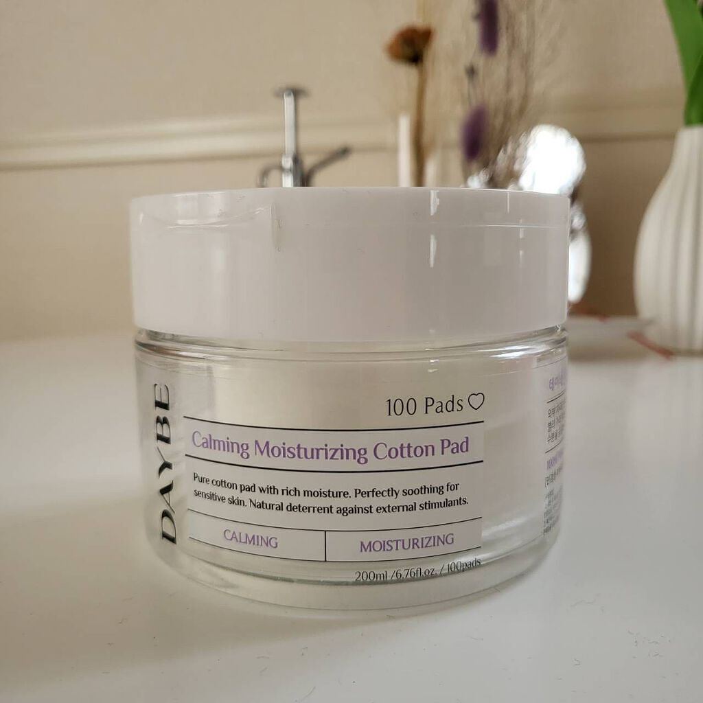 カーミング モイスチャライジング コットンパッド / DAYBE
