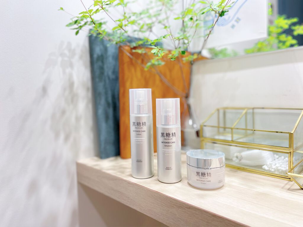 プレミアム インテンスケア クリーム/黒糖精/フェイスクリームを使ったクチコミ（2枚目）