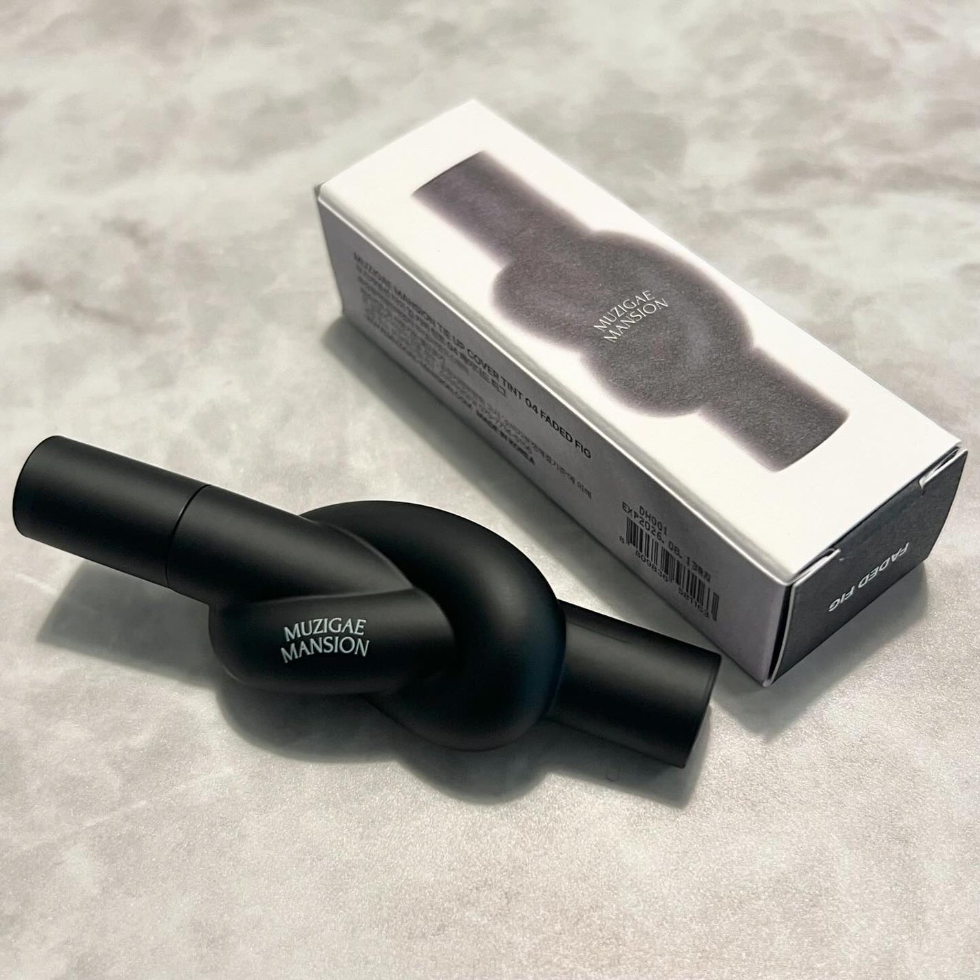 タイアップカバーティント/MUZIGAE MANSION/リップティントを使ったクチコミ(3枚目)