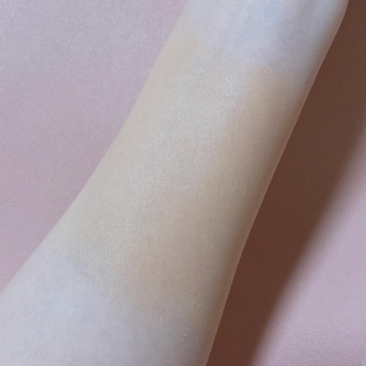 エスト フローレス コンシーリング クリームファンデーション/est/クリーム・エマルジョンファンデーションを使ったクチコミ（3枚目）