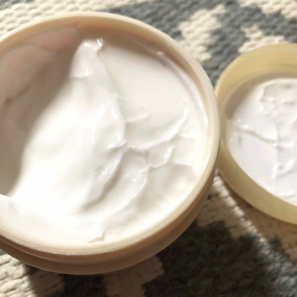 ジョンソンボディケア エクストラケア 高保湿クリームのクチコミ「お手頃価格で全身ぷりぷり計画

ジョンソンボディケア　
ジョンソン®ボディケア エクストラケア.....」（2枚目）