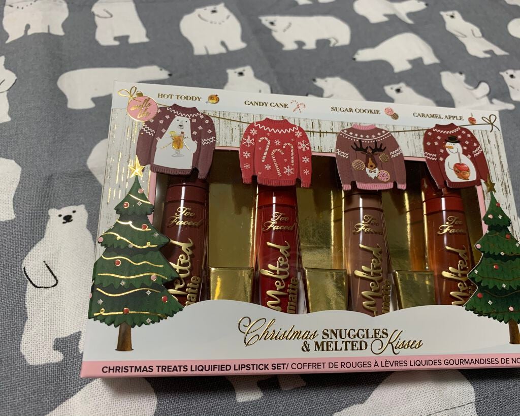 クリスマス メルテッド キス リキッド リップスティック セット/Too Faced/口紅を使ったクチコミ(1枚目)