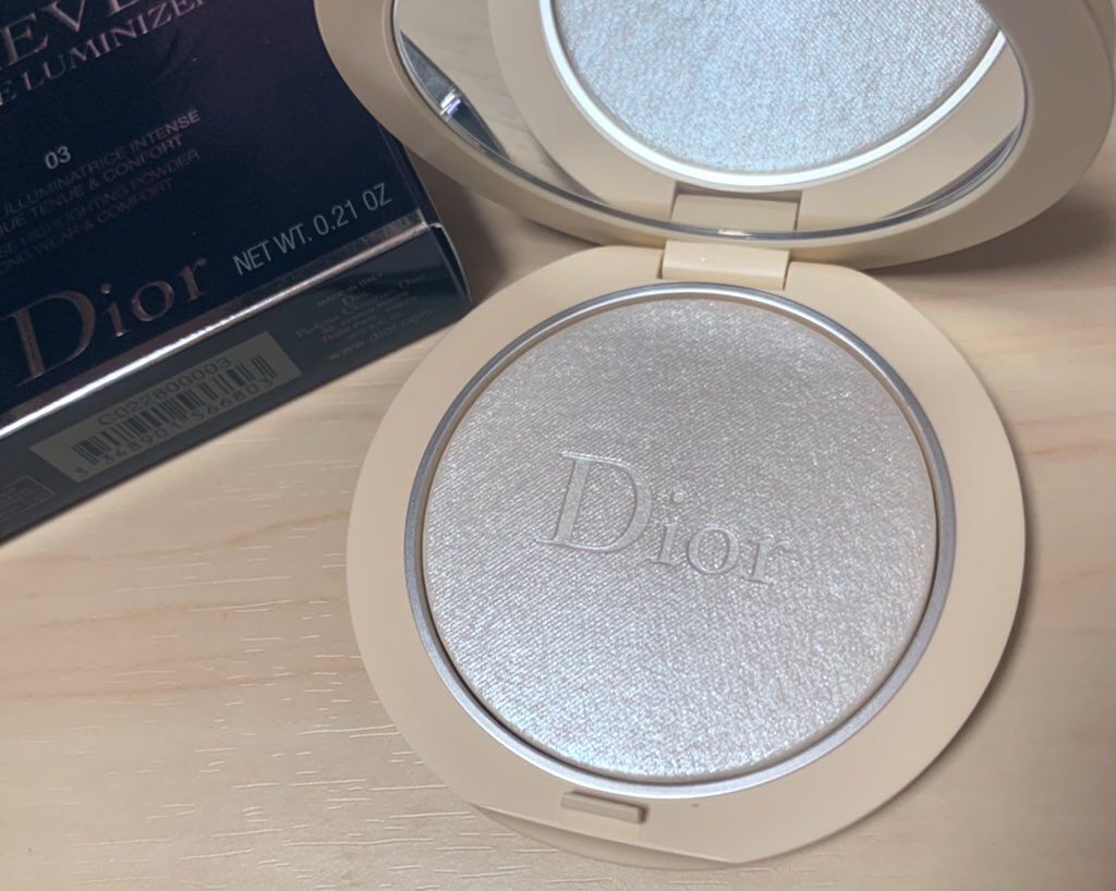 ディオールスキン フォーエヴァー クチュール ルミナイザー/Dior/プレストパウダーを使ったクチコミ(2枚目)