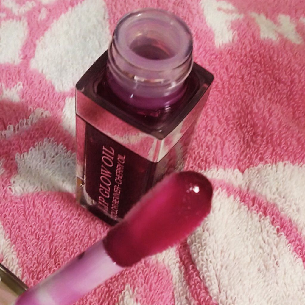 ディオール アディクト リップ グロウ オイル/Dior/リップグロスを使ったクチコミ（2枚目）