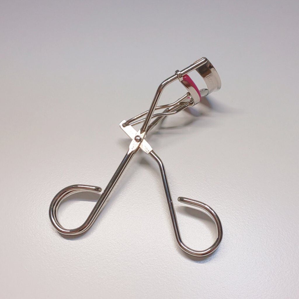 アイラッシュカーラー N2/ヒロインメイク/ビューラーを使ったクチコミ(2枚目)