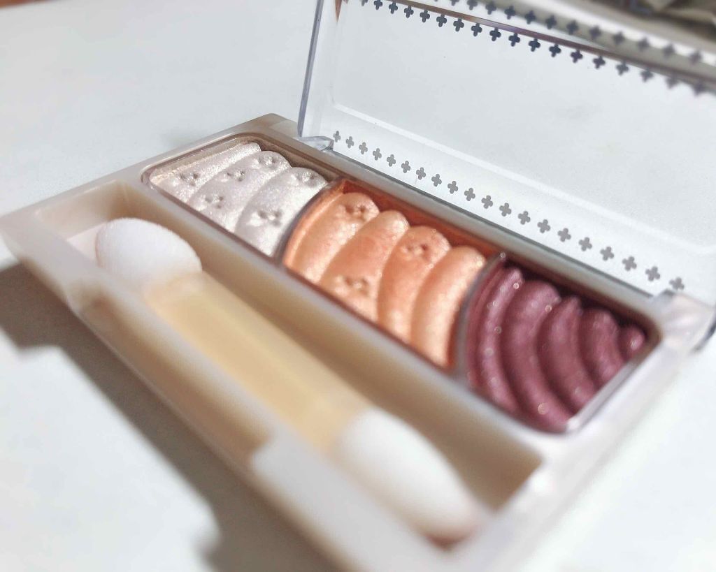 トーンアップアイシャドウ/CEZANNE/アイシャドウパレットを使ったクチコミ(1枚目)