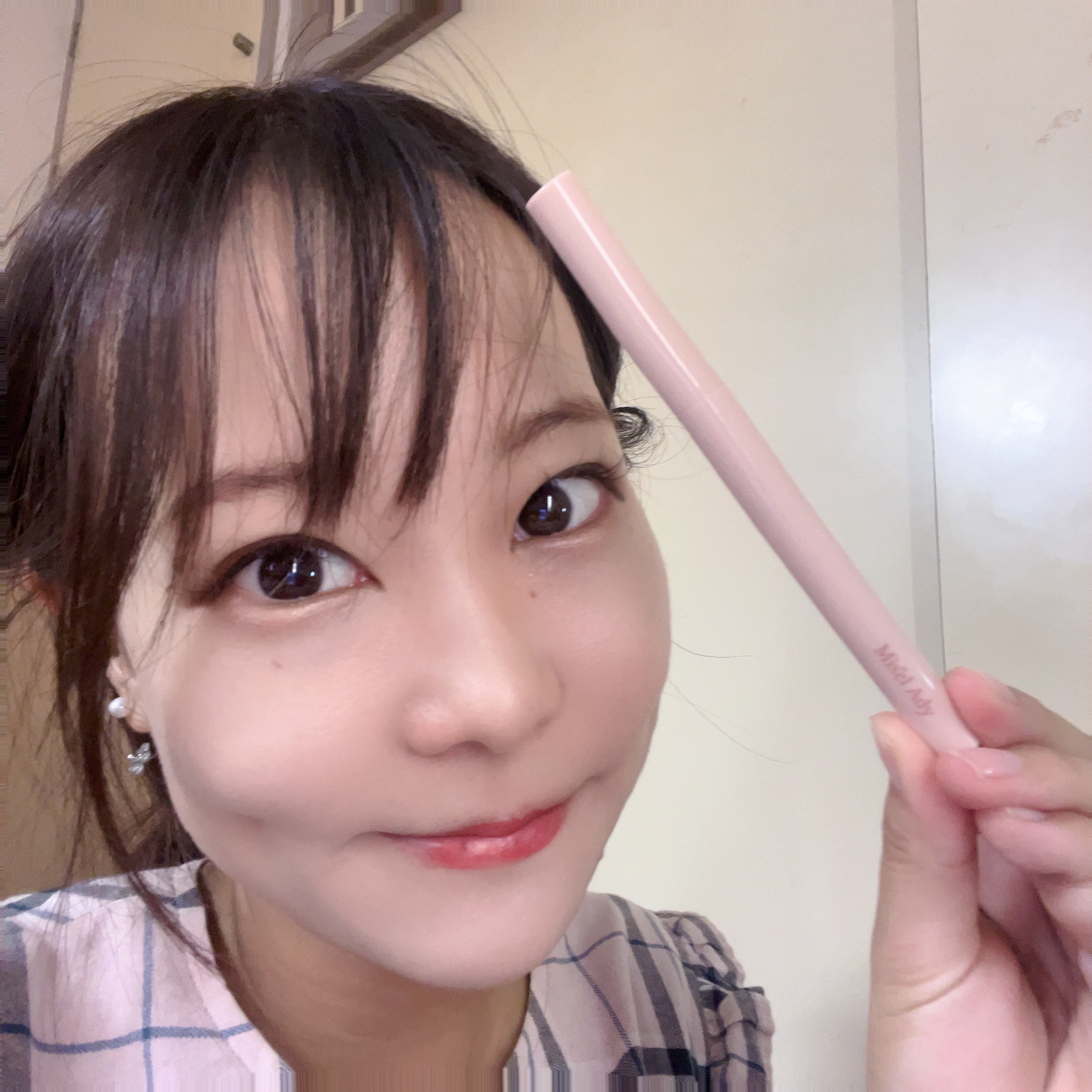 ぷっくりアイカラーペンシル/ミゼルエディ/スティックアイシャドウを使ったクチコミ（3枚目）