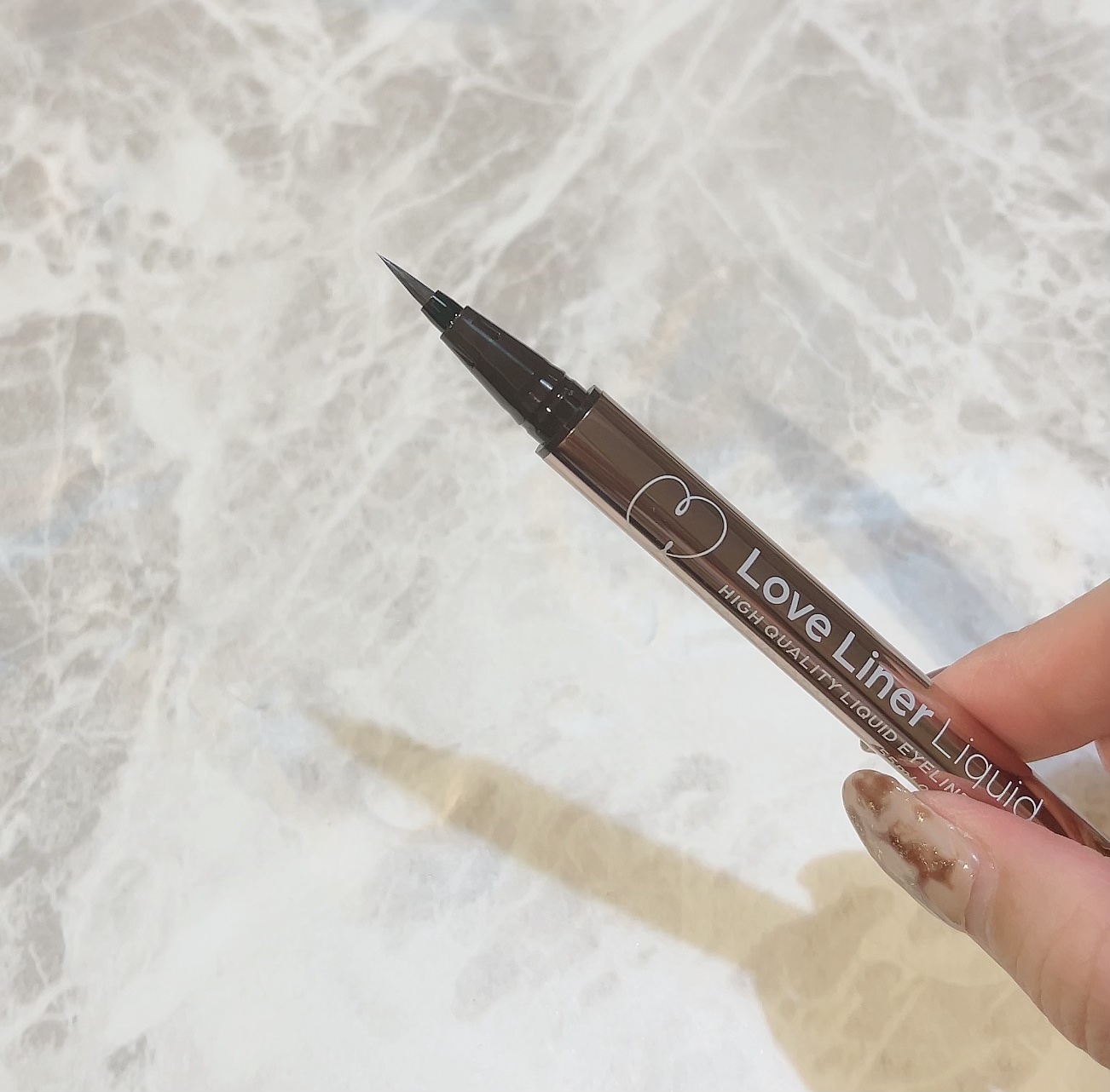 リキッドアイライナーR4/ラブ・ライナー/リキッドアイライナーを使ったクチコミ（2枚目）
