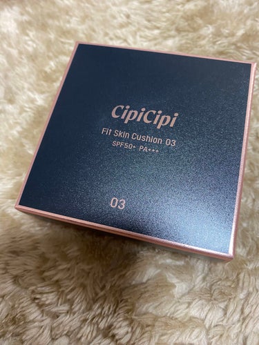 ✴︎CipiCipiフィットスキンクッション03ミディアムベージュ✴︎

気になっていたのがロフトで残り少ないのを見つけて即購入！使ってみて感動でした🥺💜

少量でカバー力があって、毛穴を隠してくれる！