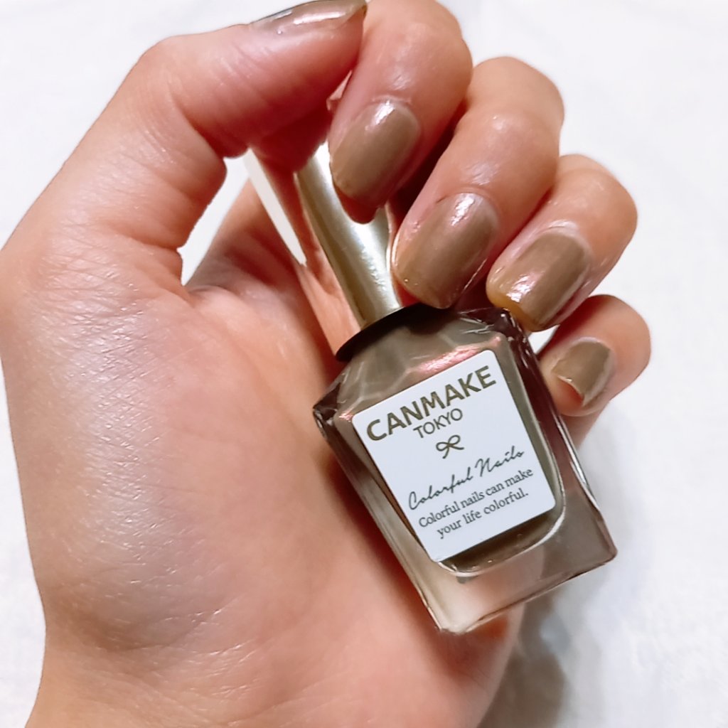 カラフルネイルズ N81 ヴィンテージフラワーベース/キャンメイク/マニキュアを使ったクチコミ（2枚目）