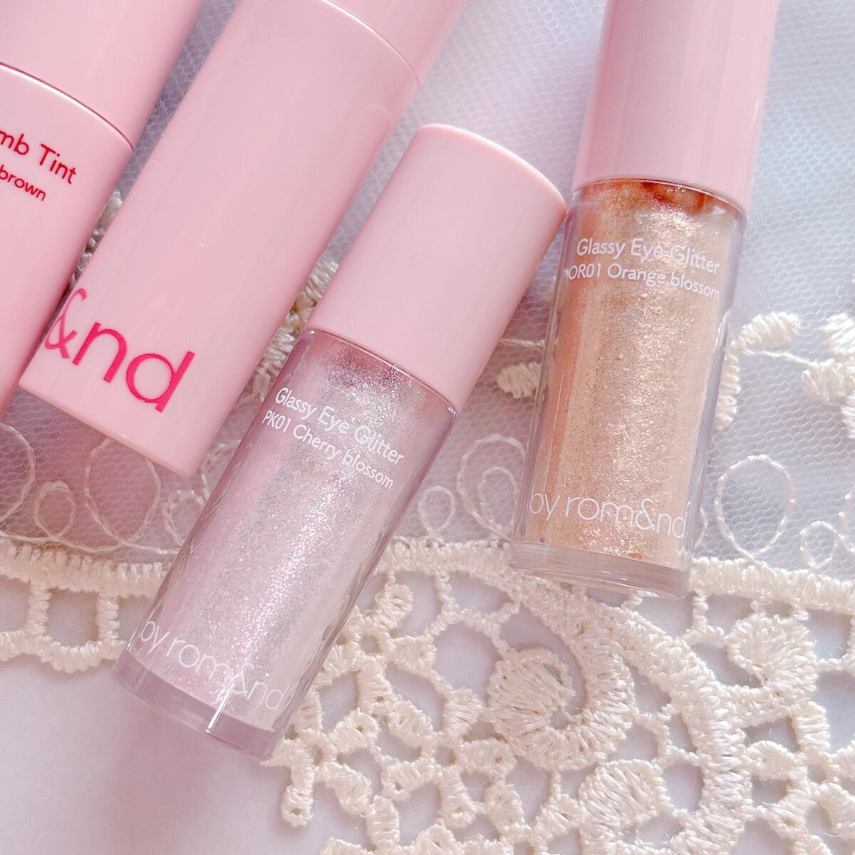 アンドバイロムアンド グラッシーアイグリッター/&nd by rom&nd/グリッターを使ったクチコミ(1枚目)