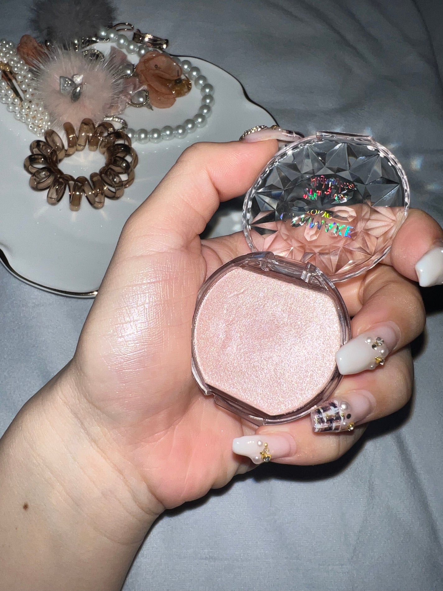 むにゅっとハイライター/キャンメイク/クリームハイライトを使ったクチコミ(3枚目)