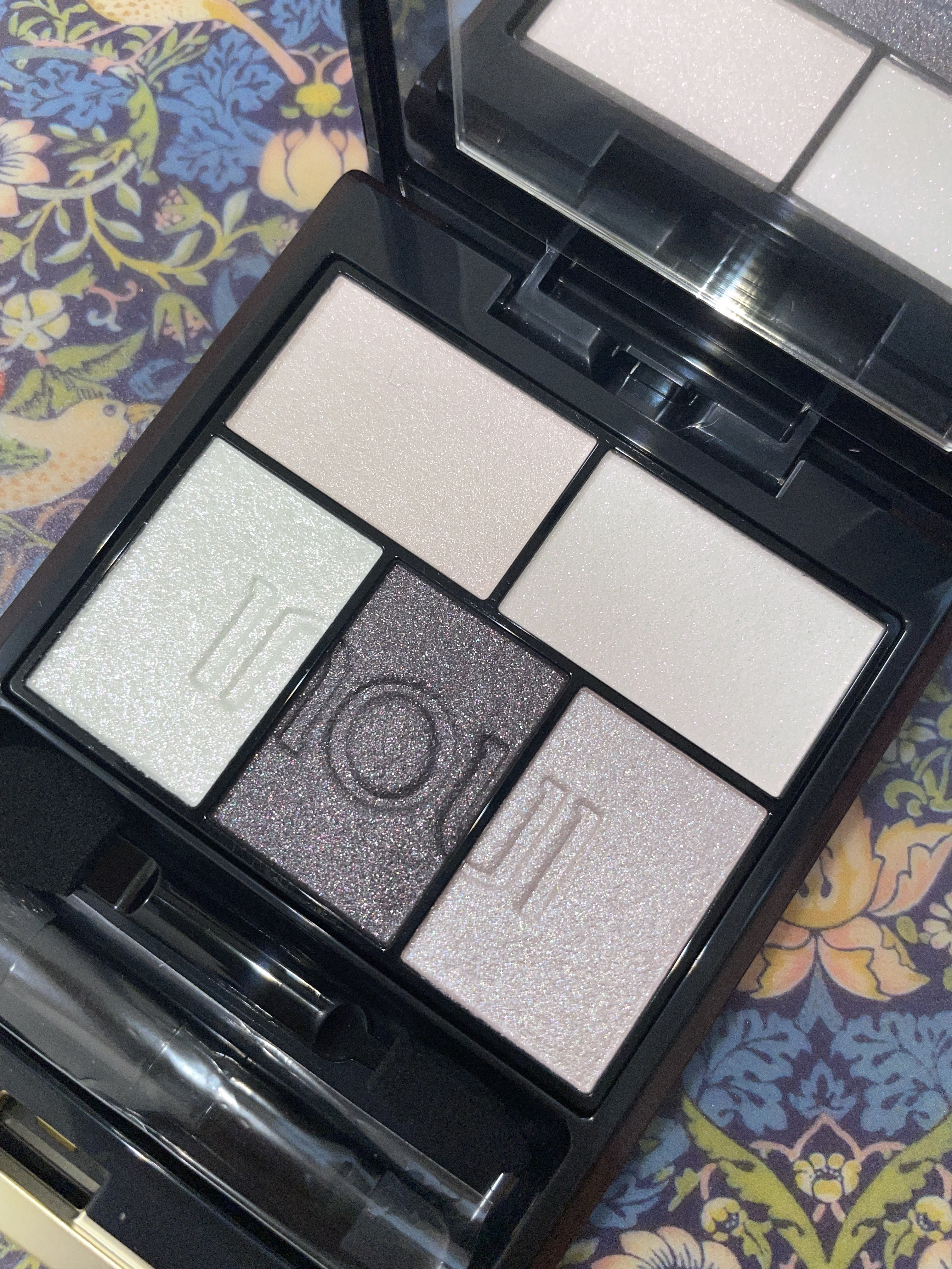 インウイ アイズ/INOUI/アイシャドウパレットを使ったクチコミ（3枚目）