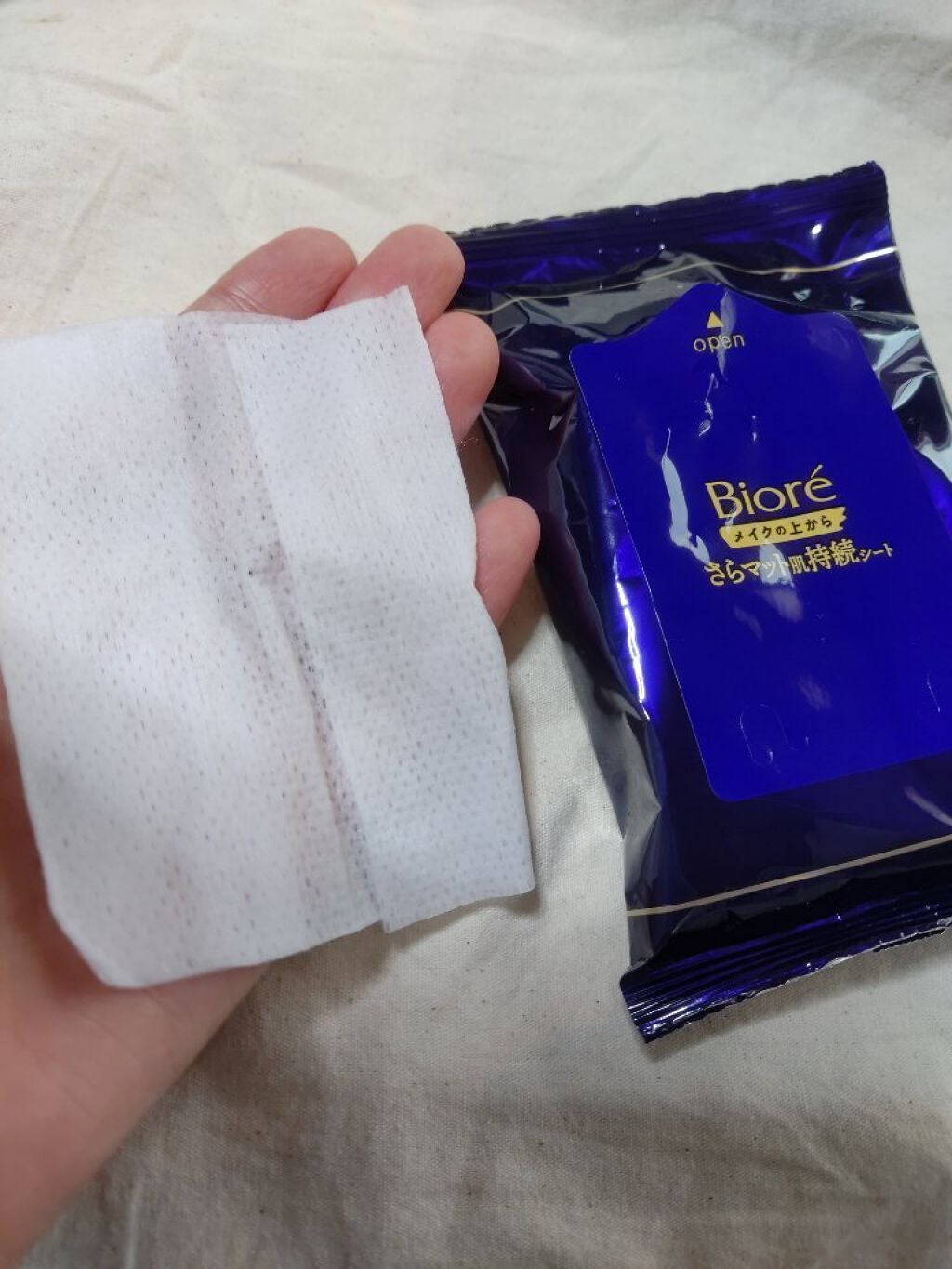 ビオレ メイク持続シート さらマット肌/ビオレ/フェイスシートを使ったクチコミ(2枚目)