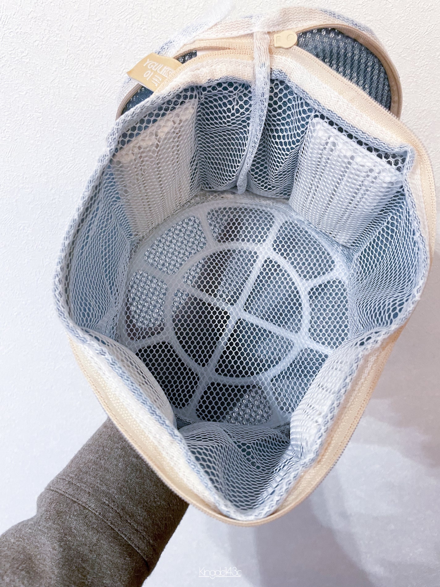 kaorico on LIPS 「.楽天で購入したブラ洗濯ネット🧺前のものが壊れてしまったの..」(3枚目)