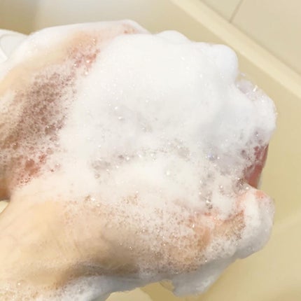 バウンシア ボディソープ エアリーブーケの香り/Bouncia/ボディソープを使ったクチコミ(2枚目)