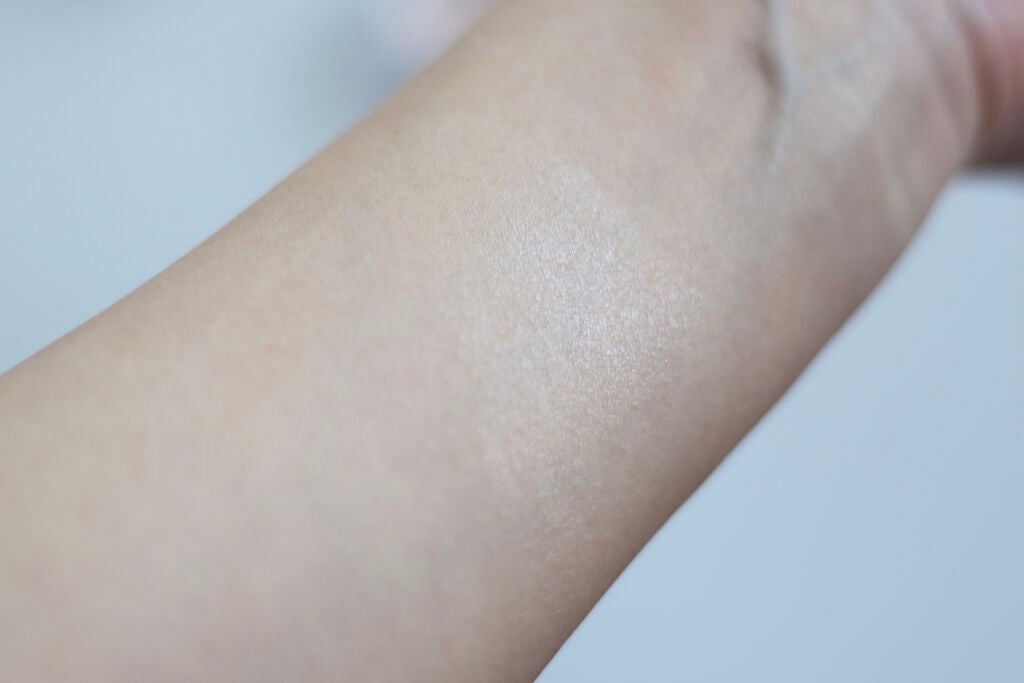 ミネラルラディアントスキンバーム/エトヴォス/クリームハイライトを使ったクチコミ(5枚目)