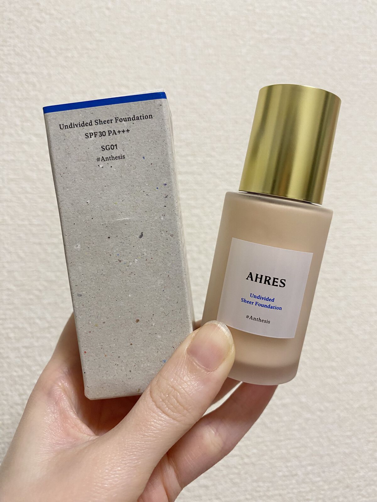 アンディヴァイデッド シアーファンデーション SG01/アーレス/リキッドファンデーションを使ったクチコミ（1枚目）